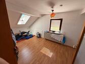 Foto - 2 Zimmer Dachgeschosswohnung 46qm zu vermieten in Brendlorenzen