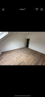 Foto - Frisch Sanierte 2 Zimmer Dachgeschoss Wohnung