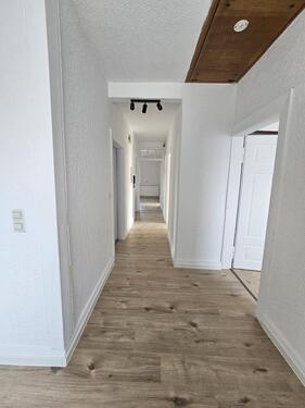 Foto - Helle 4-Zimmer-Wohnung mit Einbauküche in Ramstein zu vermieten