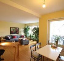 Sonnige und möblierte Wohnung im Bielefelder Westen