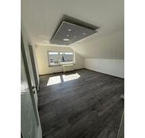 Mietwohnung Kernsaniert 2026 - 950,00&nbsp;EUR Kaltmiete, ca.&nbsp; 67,00&nbsp;m&sup2; in Calw (PLZ: 75365)