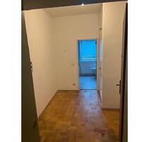 Mietwohnung 50 Quadratmeter - 650,00&nbsp;EUR Kaltmiete, ca.&nbsp; 50,00&nbsp;m&sup2; in Essen (PLZ: 45276) Stadtbezirk VII