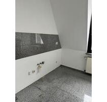 4 Zimmerwohnung zu mieten - 1.099,00&nbsp;EUR Kaltmiete, ca.&nbsp; 120,00&nbsp;m&sup2; in Solingen (PLZ: 42651)