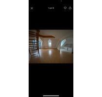 Schöne Maisonettewohnung ab 1.12 - Neunkirchen-Seelscheid