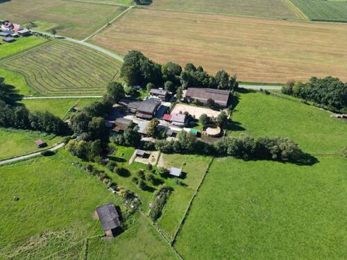 Foto - Teilverpachtung Reitanlage Hoffläche