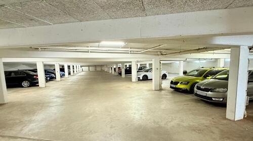 Foto - AB SOFORT - Tiefgaragenstellplätze in Naumburg