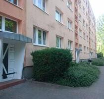 [ID 15] 3 Zimmer Wohnung, frisch renoviert, auf Wunsch mit Küche - Greifswald Groß Schönwalde