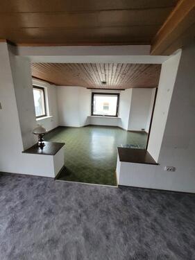 Foto - Großes Haus zu vermieten *10 Zimmer*