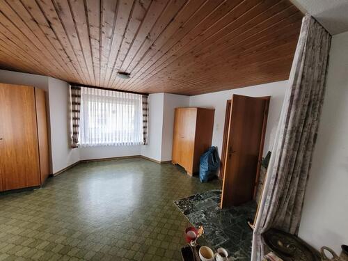 Foto - 10 Zimmer Einfamilienhaus zur Miete in Oerlenbach
