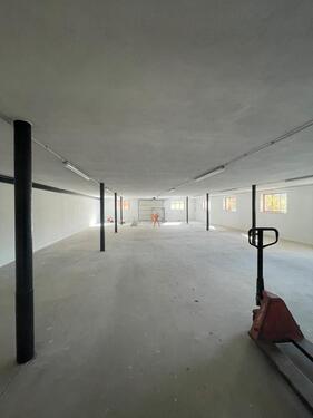 Foto - Lagerfläche Lagerraum zu vermieten 177m2