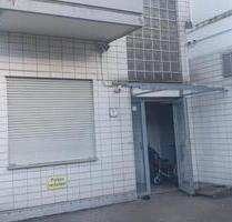 1 Zimmer mit Ladenfenster zum Hinterhof & WC Miete oder Mietkauf - Kassel Fasanenhof 1 Zimmer mit Ladenfenster zum Hinterhof & WC Miete oder Mietkauf - Kassel Fasanenhof