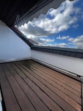 Foto - 3 Raumwohnung unterm Dach - 860,00&nbsp;EUR Kaltmiete, ca.&nbsp; 95,00&nbsp;m&sup2;