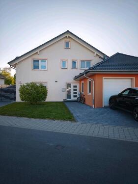 Foto - 4 Zimmer Wohnung Schmerachaue - 1.200,00&nbsp;EUR Kaltmiete, ca.&nbsp; 132,00&nbsp;m&sup2;