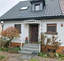 Haus zur Miete - 1.500,00 EUR Kaltmiete, ca. 144,00 m² in Aschaffenburg (PLZ: 63743) Gailbach Haus zur Miete - 1.500,00 EUR Kaltmiete, ca. 144,00 m² in Aschaffenburg (PLZ: 63743) Gailbach