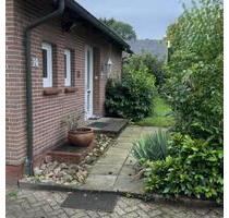 EFH mit Garage und 2.567 m² Grundstück in Kirchhatten von PRIVAT