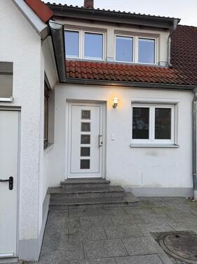 Foto - Haus zu mieten in Alterlangen - 1.480,00&nbsp;EUR Kaltmiete, ca.&nbsp; 120,00&nbsp;m&sup2;