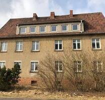 3 Zimmerwohnung - 300,00&nbsp;EUR Kaltmiete, ca.&nbsp; 55,00&nbsp;m&sup2; in Menteroda (PLZ: 99996)