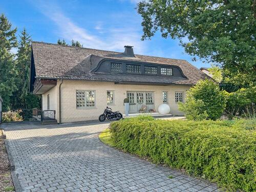 Foto - Wohlfühlhaus mit zwei Einliegerwohnungen - stilvoll, vielseitig,