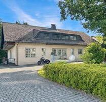 Wohlfühlhaus mit zwei Einliegerwohnungen - stilvoll, vielseitig, - Altenkirchen (Westerwald)