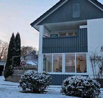 Großzügiges Ein-Zweifamilienhaus(300m²) nahe Ostsee,modernisiert - Glücksburg (Ostsee)