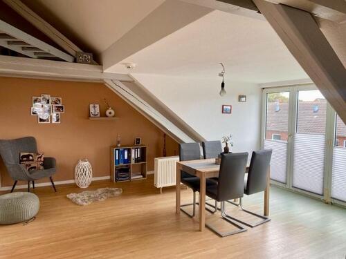 Foto - Gemütliche 2 Zi DG-Wohnung per 01.06.