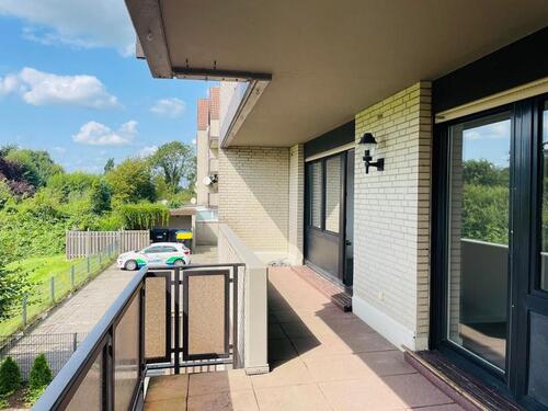 Foto - Helle 2‑Zimmer-Wohnung inkl. Balkon, Einbauküche & PKW-Stellplatz