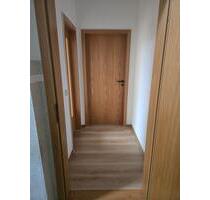 Wohnung in Waltershausen H2 5 - 391,00&nbsp;EUR Kaltmiete, ca.&nbsp; 55,80&nbsp;m&sup2; in Waltershausen (PLZ: 99880)