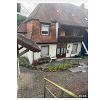 2-Familienhaus mit Garage und Schuppen - Adelsheim