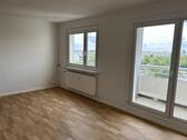 Foto - Schnell sein! Preisgünstige 3-Zimmer-Wohnung mit Balkon!