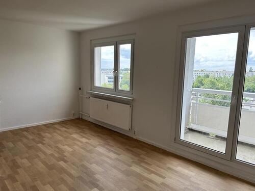 Foto - Schnell sein! Preisgünstige 3-Zimmer-Wohnung mit Balkon!
