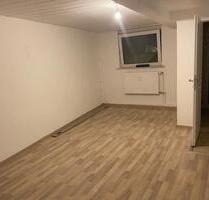 Kellerraum mit Fenster & separatem Eingang – Zentrale Lage - Kirchen (Sieg)