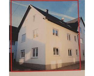 Grosszügiges 2-Familienhaus in Horb-Betra mit Fussbodenheizung . - Horb am Neckar
