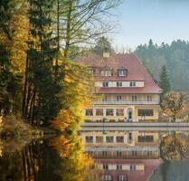 Kleinod im Allgäu - 2.050.000,00&nbsp;EUR Kaufpreis, ca.&nbsp; 1.900,00&nbsp;m&sup2; in Lindenberg im Allgäu (PLZ: 88161)