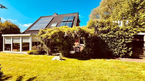 Foto - Einfamilienhaus EFH Nordsee Hage mit blickgeschütztem Garten