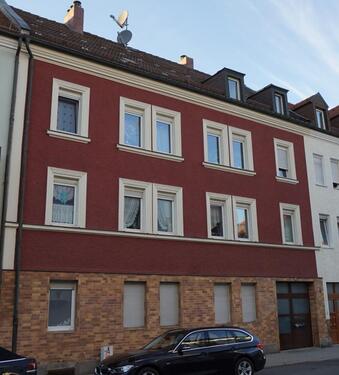 Foto - Solides Mehrfamilienhaus mit 7 WE, Nebengebäuden und Garten