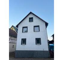Haus zum Verkauf - 50.000,00&nbsp;EUR Kaufpreis, ca.&nbsp; 120,00&nbsp;m&sup2; in Dermbach (PLZ: 36466)