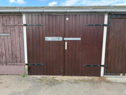 Foto - Garage im Garagenhof Franz-Kögler-Ring Karl-Kegel-Straße hinterm Kinopolis zu vermieten