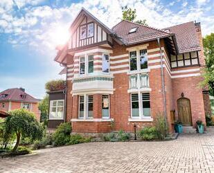 Repräsentative Dachgeschoss Büroeinheit in historischer Villa im Westviertel - Jena