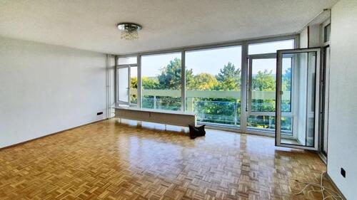 Foto - Schöne 3 Zimmer Wohnung mit Balkon,EBK und fantastischem Ausblick