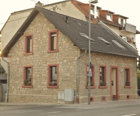 Foto - Einfamilienhaus im Ortszentrum von Frei-Weinheim
