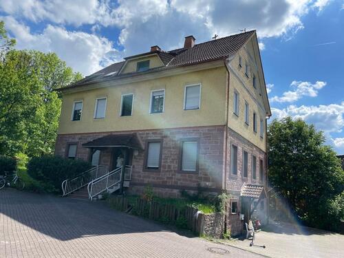 Foto - 12 Zimmer Mehrfamilienhaus, Wohnhaus zum Kaufen in Zeitlofs