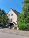 Foto - Freistehendes Ein- oder Zweifamilienhaus mit großem Grundstück