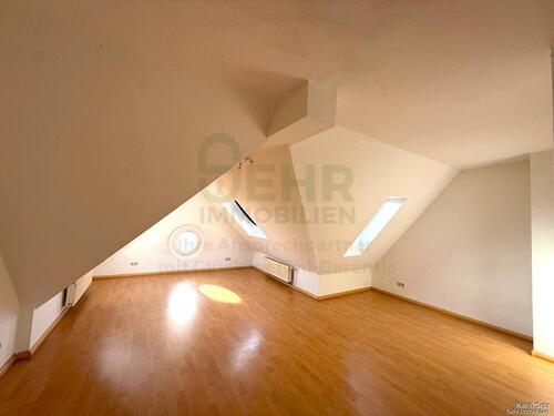 Foto - *** Geräumige Maisonette Wohnung ***