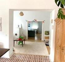 Einfamilienhaus mit Garten und Stellplatz. - Bischofsheim