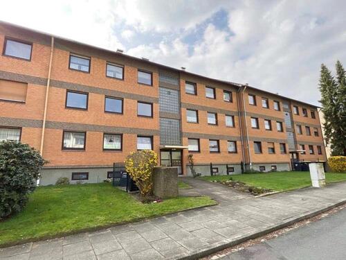 Foto - Attraktive 3 Zimmer Wohnung, plus Mansardenzimmer mit Badezimmer,