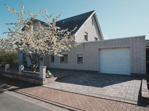 Foto - 7 Zimmer Einfamilienhaus zum Kaufen in Wolfsburg