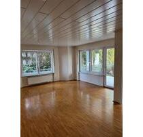 Schöne 4-Zimmer-Eigentumswohnung mit Terrasse in Römerberg