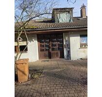 Einfamilienhaus - 1.440,00&nbsp;EUR Kaltmiete, ca.&nbsp; 180,00&nbsp;m&sup2; in Kreuztal (PLZ: 57223)