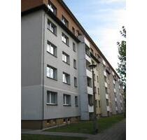 Wohnen am Park - 255,00&nbsp;EUR Kaltmiete, ca.&nbsp; 46,95&nbsp;m&sup2; in Meuselwitz (PLZ: 04610)