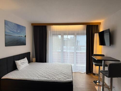 Foto - Provisionsfrei - Renoviertes und neu möbliertes Appartement